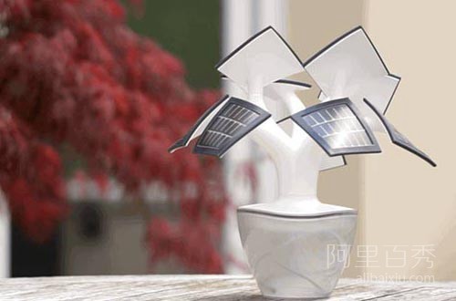 會(huì)充電的樹(shù)，既可以充電又可以照明，實(shí)用又美觀(guān)